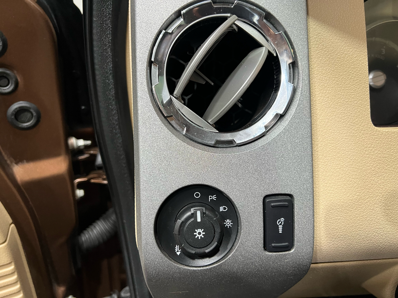 Ford F-250 SD XLT Crew Cab Long Bed 4WD 2011