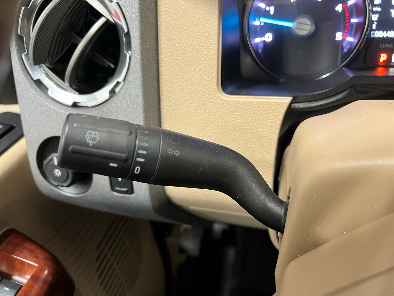 Ford F-250 SD XLT Crew Cab Long Bed 4WD 2011