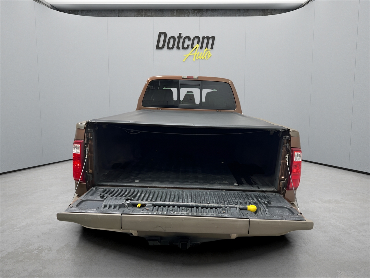 Ford F-250 SD Lariat Crew Cab Long Bed 4WD 2011