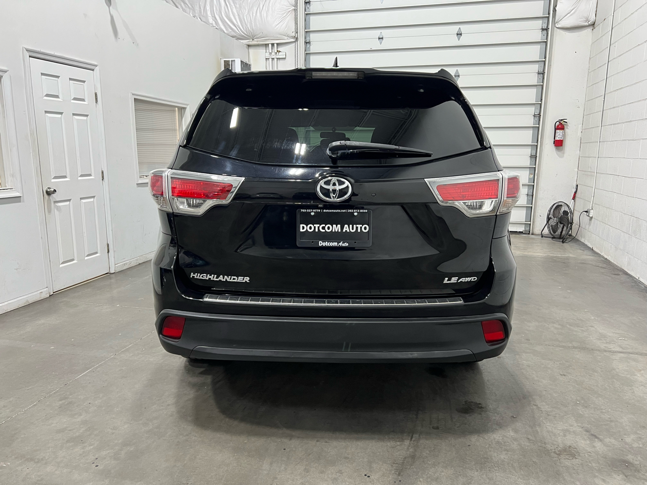 Toyota Highlander LE AWD V6 2016