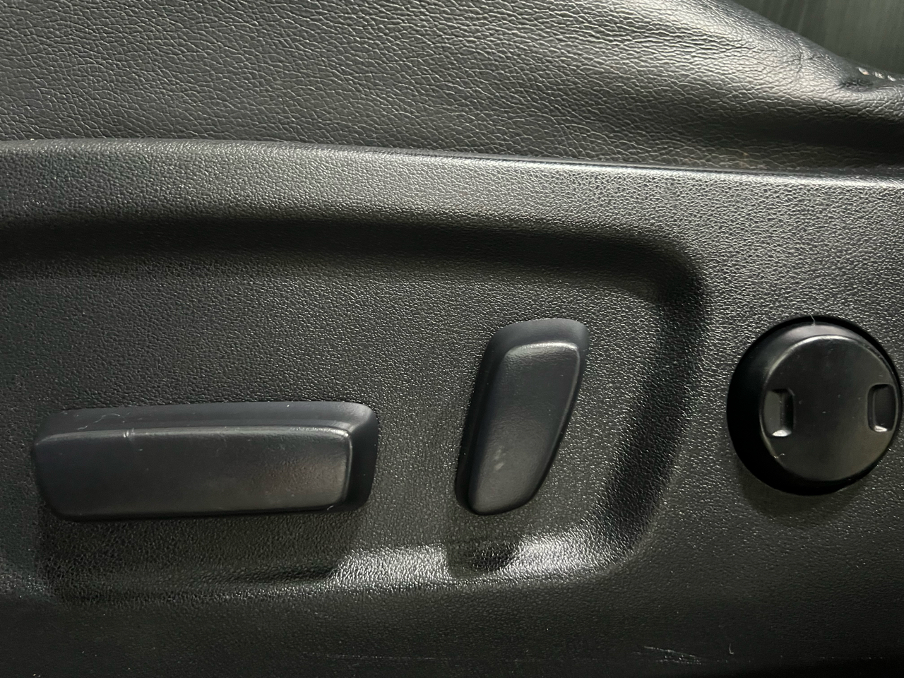 Toyota Highlander LE AWD V6 2016