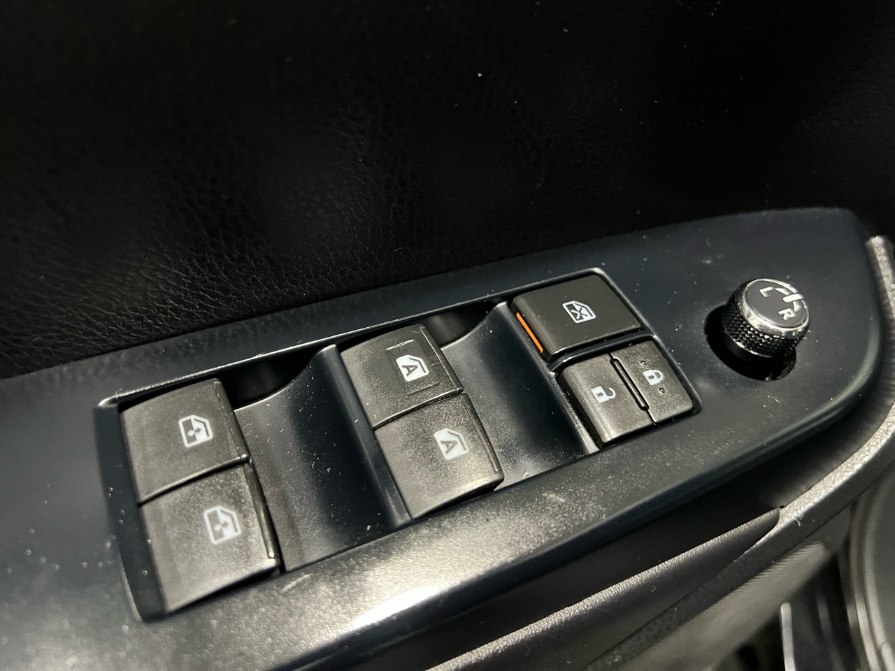 Toyota Highlander LE AWD V6 2016