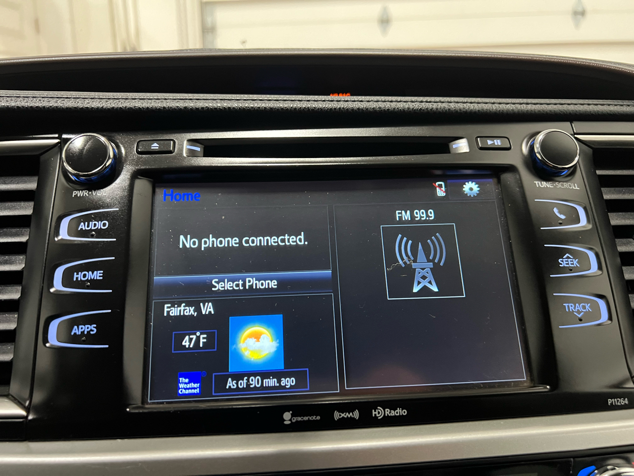 Toyota Highlander LE AWD V6 2016