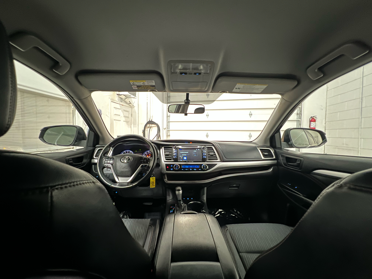 Toyota Highlander LE AWD V6 2016