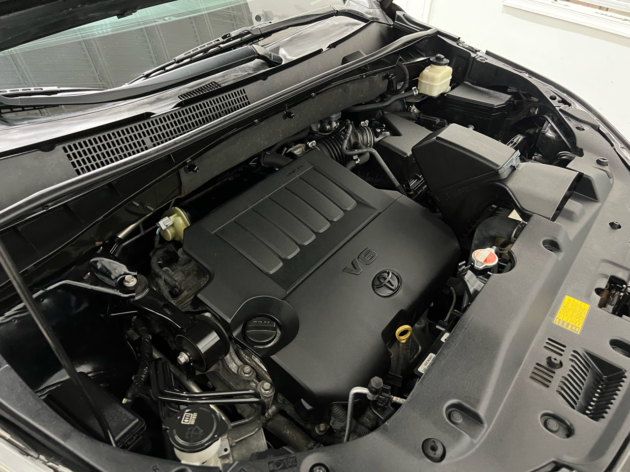 Toyota Highlander LE AWD V6 2016