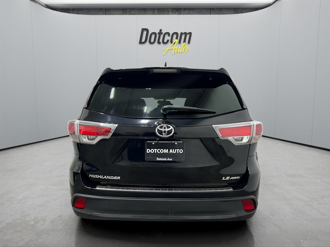 Toyota Highlander LE AWD V6 2016