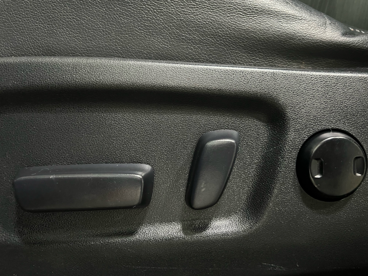 Toyota Highlander LE AWD V6 2016