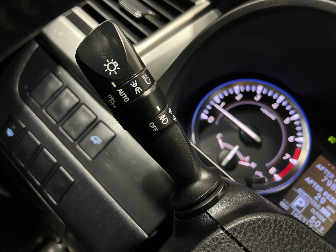 Toyota Highlander LE AWD V6 2016