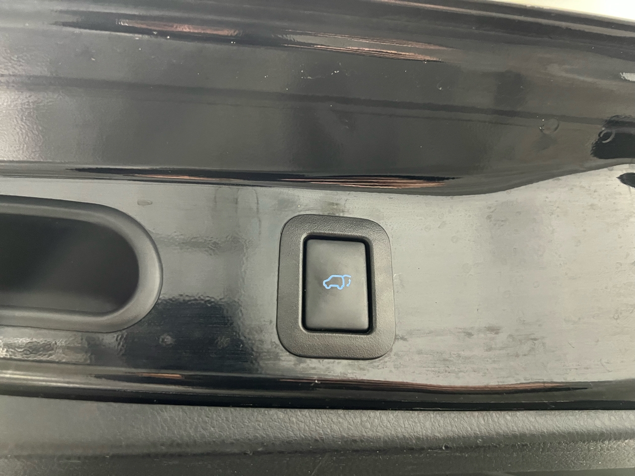 Toyota Highlander LE AWD V6 2016