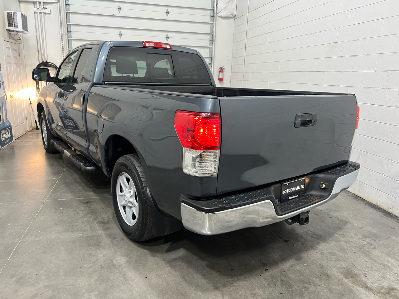 Toyota Tundra Tundra-Grade Double Cab 4.6L 4WD 2010