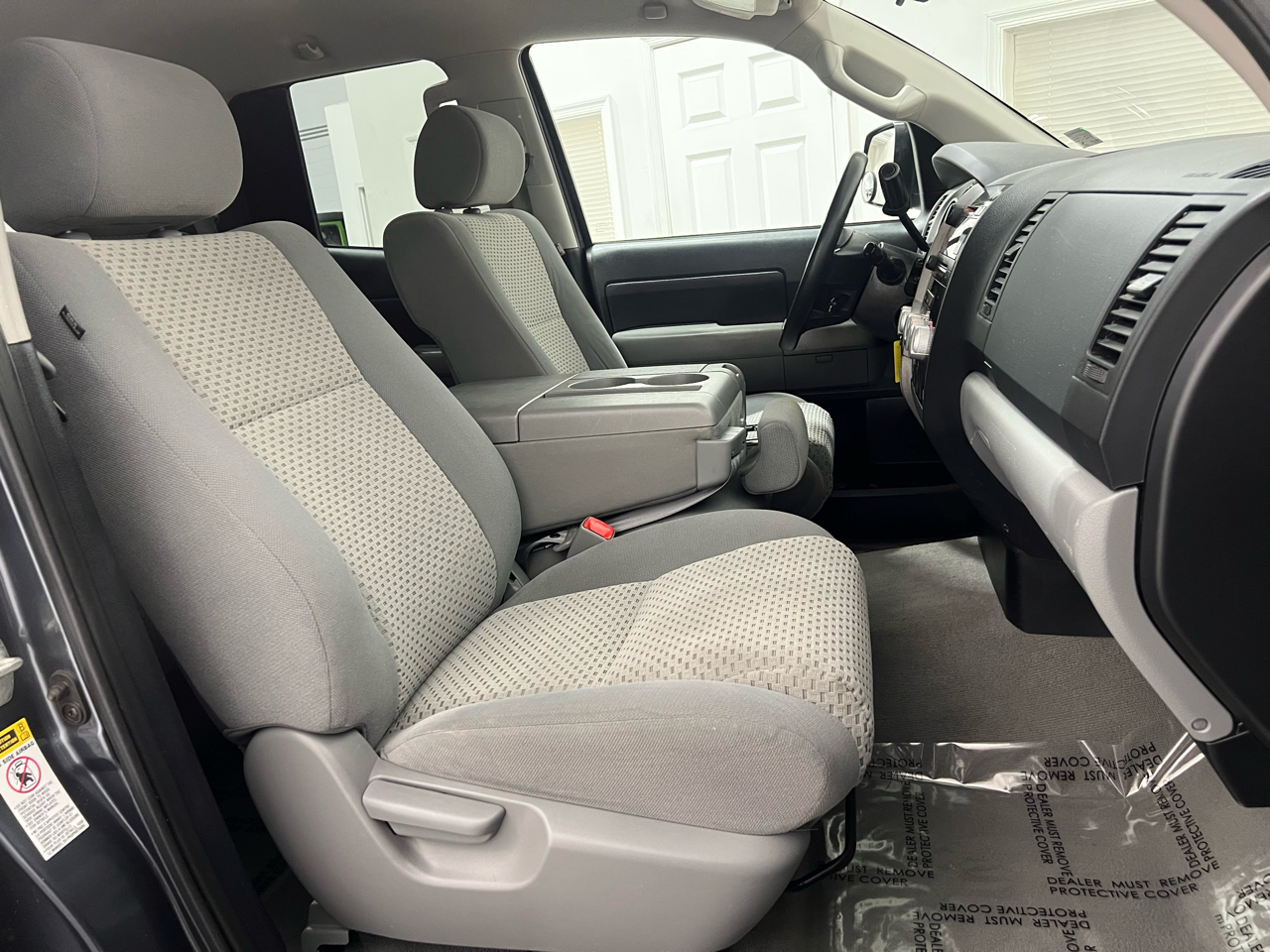 Toyota Tundra Tundra-Grade Double Cab 4.6L 4WD 2010