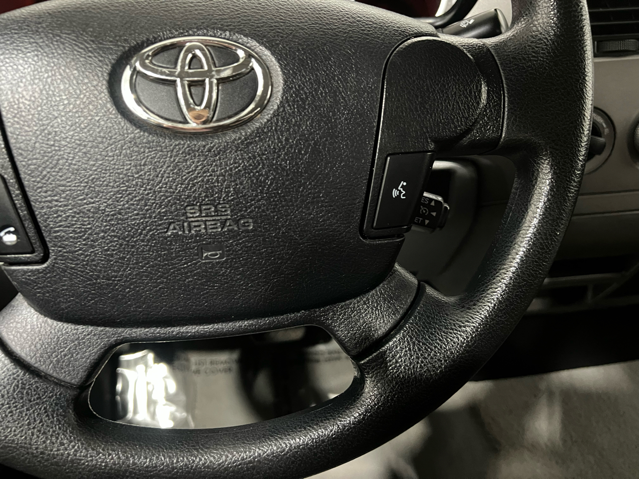 Toyota Tundra Tundra-Grade Double Cab 4.6L 4WD 2010