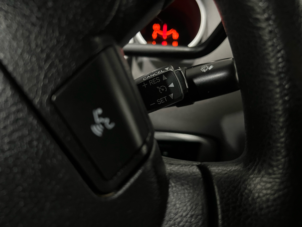 Toyota Tundra Tundra-Grade Double Cab 4.6L 4WD 2010