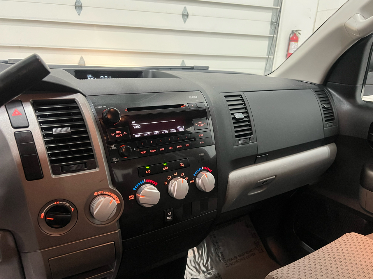 Toyota Tundra Tundra-Grade Double Cab 4.6L 4WD 2010