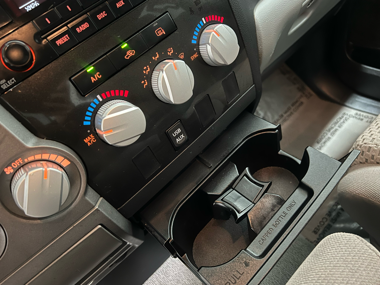 Toyota Tundra Tundra-Grade Double Cab 4.6L 4WD 2010