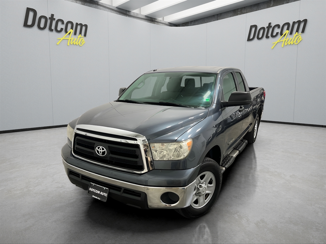 Toyota Tundra Tundra-Grade Double Cab 4.6L 4WD 2010