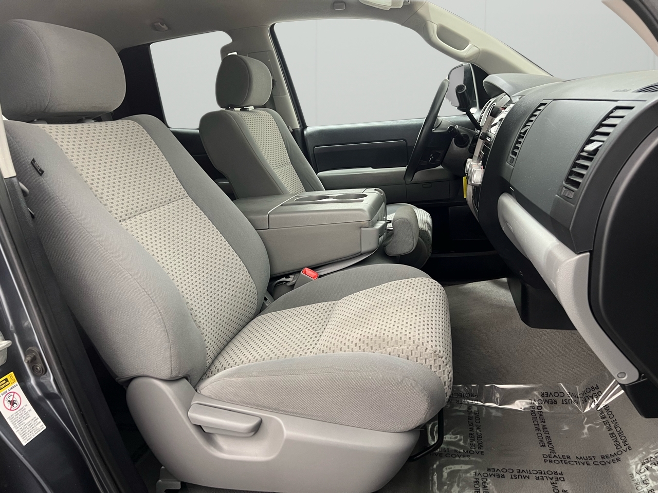 Toyota Tundra Tundra-Grade Double Cab 4.6L 4WD 2010