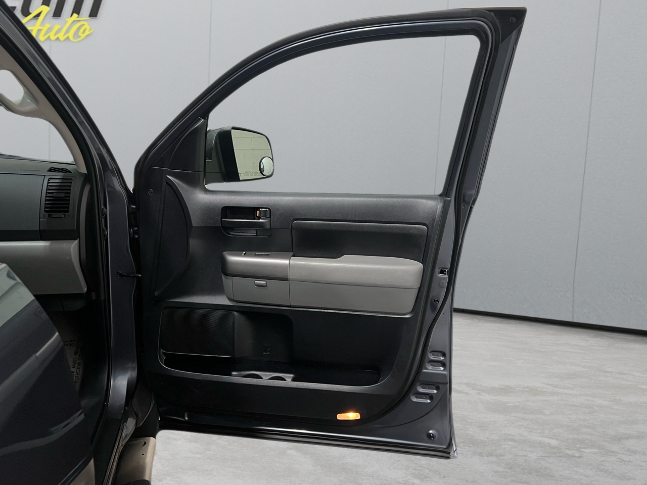 Toyota Tundra Tundra-Grade Double Cab 4.6L 4WD 2010