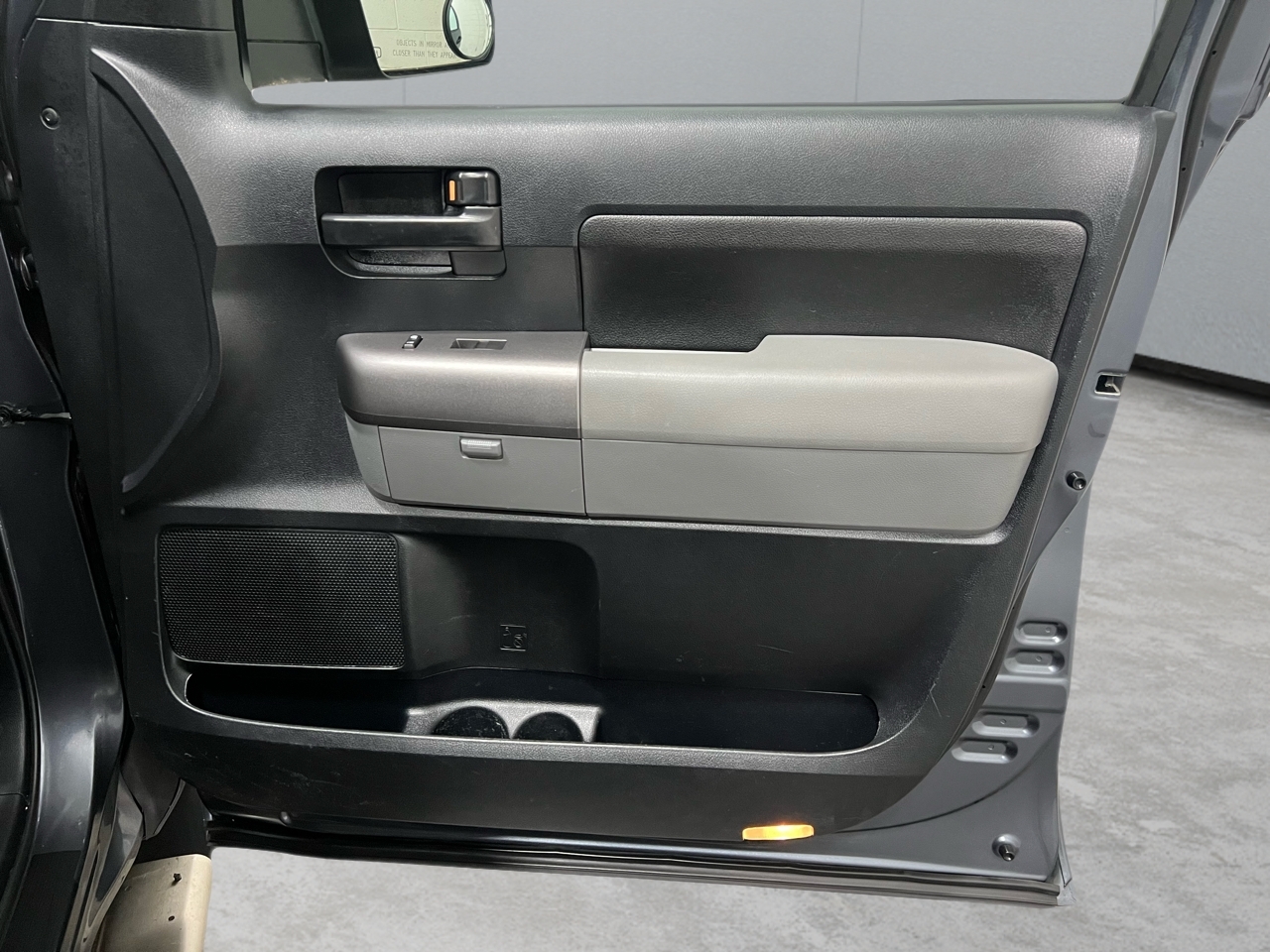 Toyota Tundra Tundra-Grade Double Cab 4.6L 4WD 2010