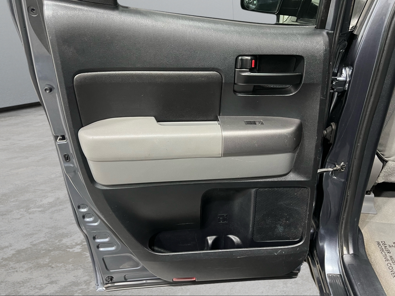 Toyota Tundra Tundra-Grade Double Cab 4.6L 4WD 2010