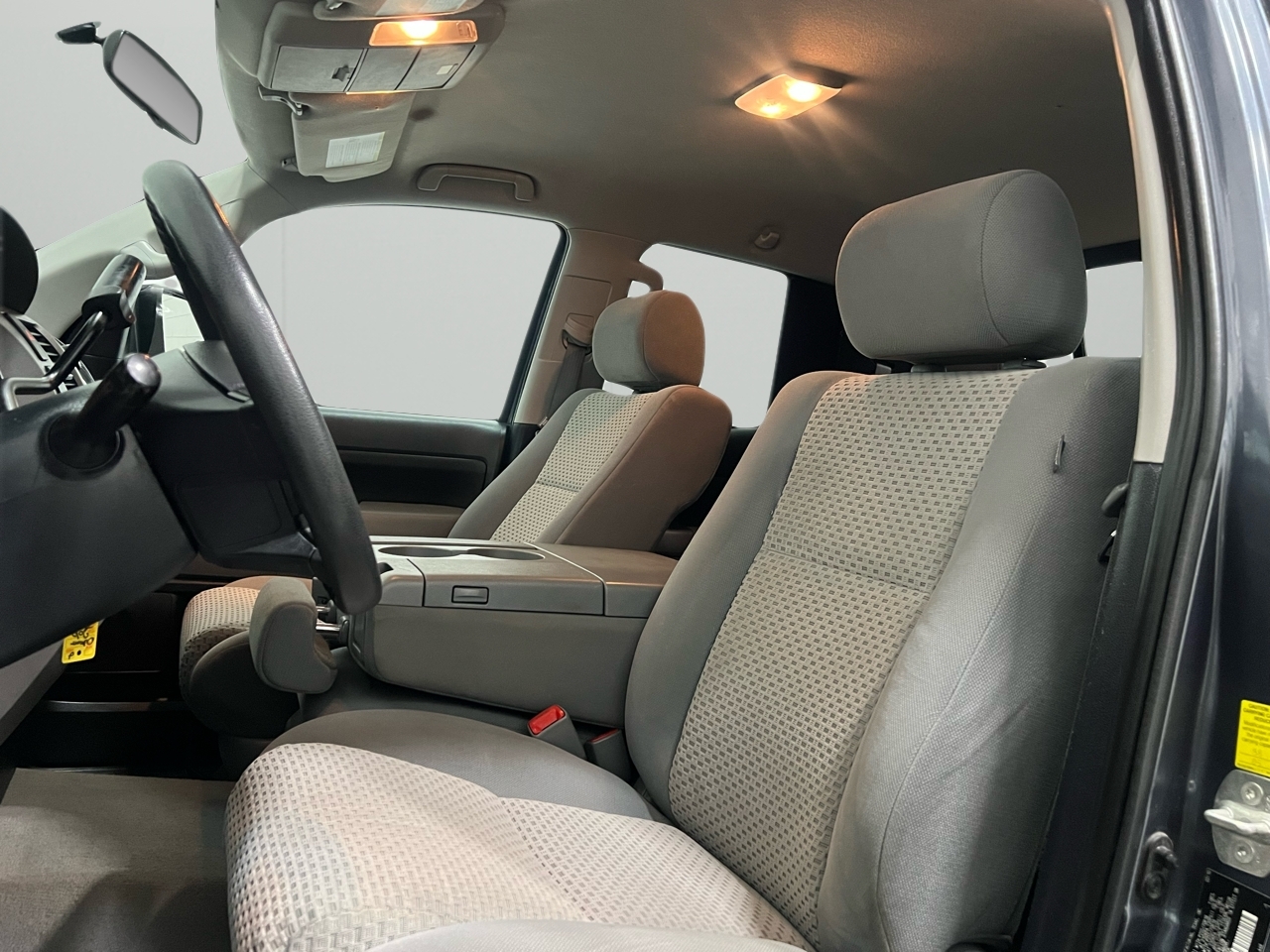 Toyota Tundra Tundra-Grade Double Cab 4.6L 4WD 2010