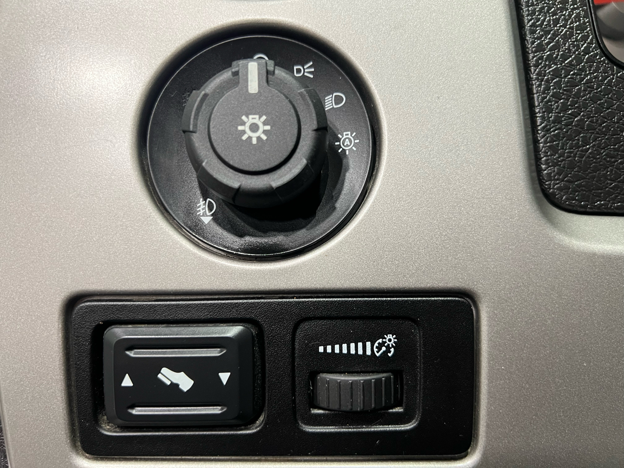 Ford F-150 Lariat SuperCrew 6.5-ft. Bed 4WD 2010