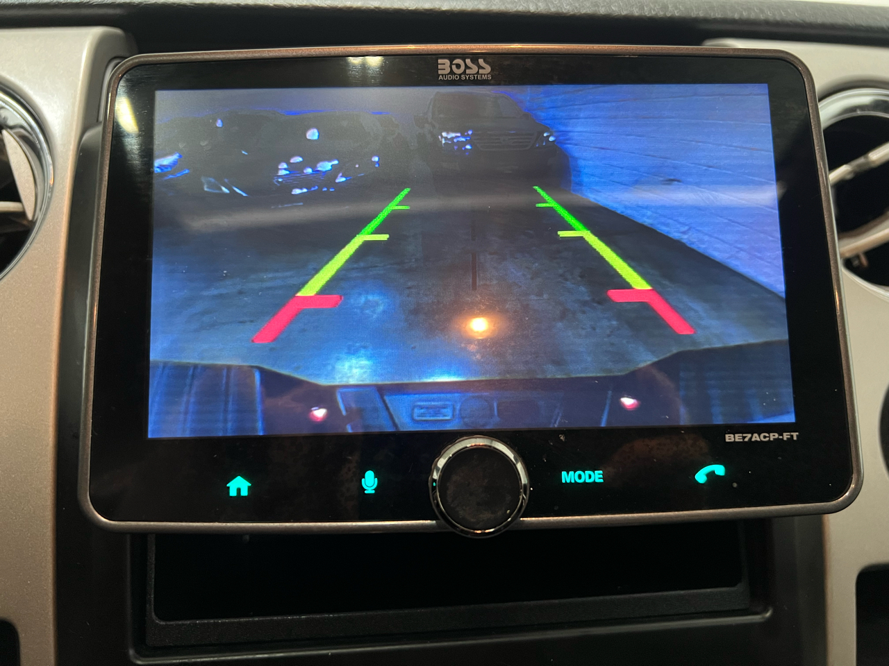 Ford F-150 Lariat SuperCrew 6.5-ft. Bed 4WD 2010