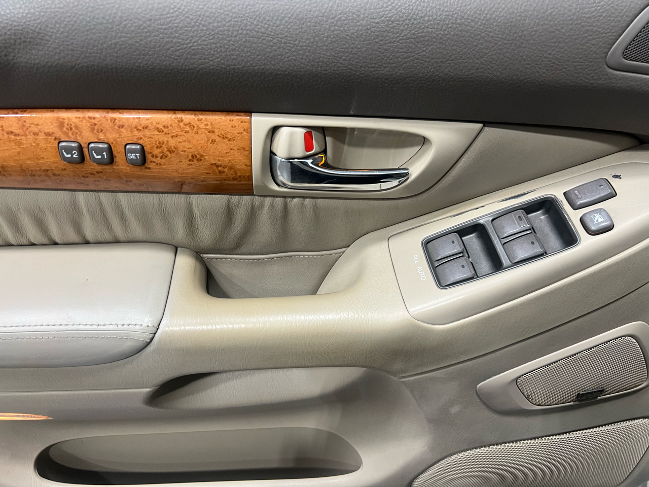 Lexus GX 470 Sport Utility 2004