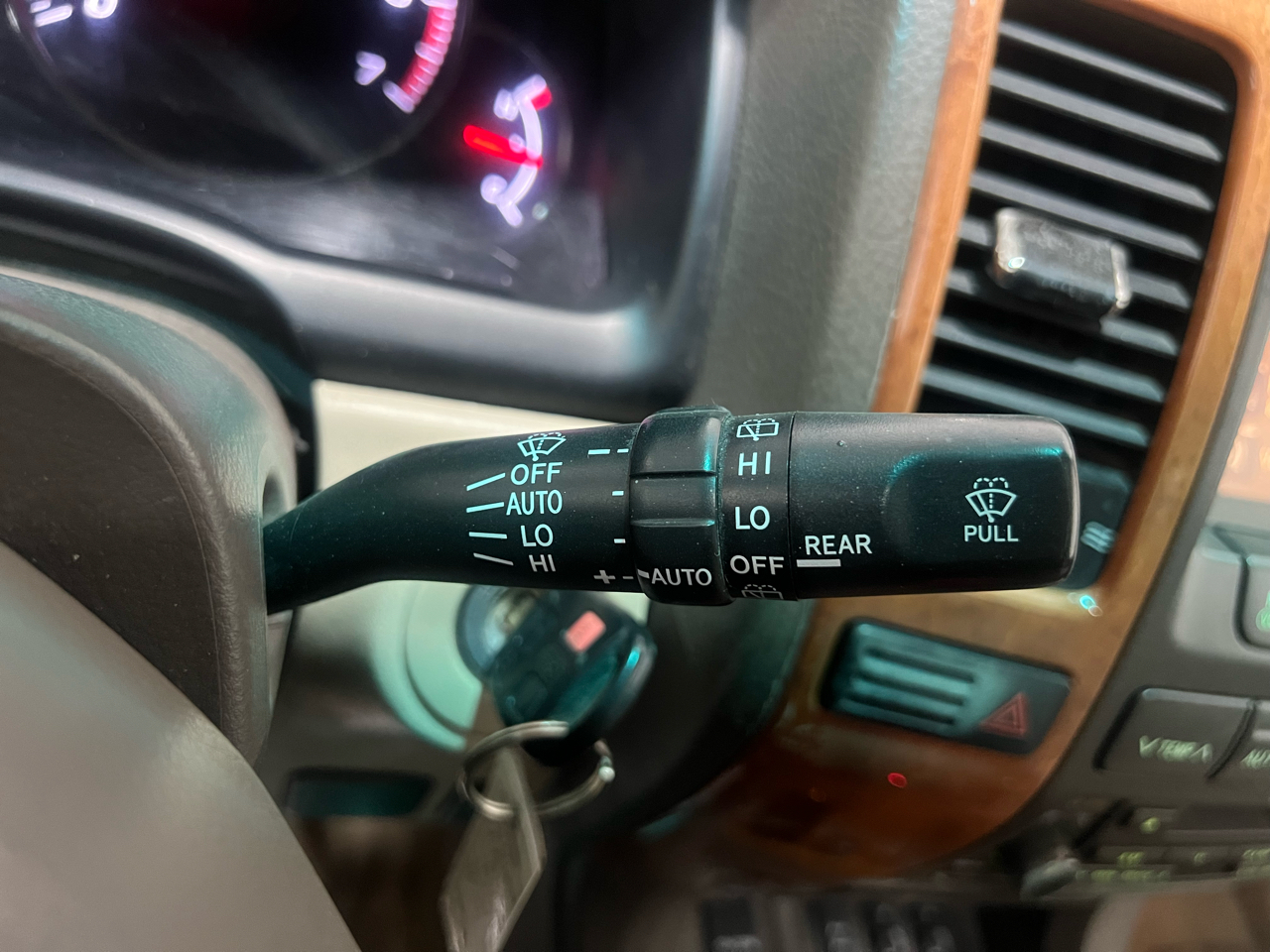 Lexus GX 470 Sport Utility 2004