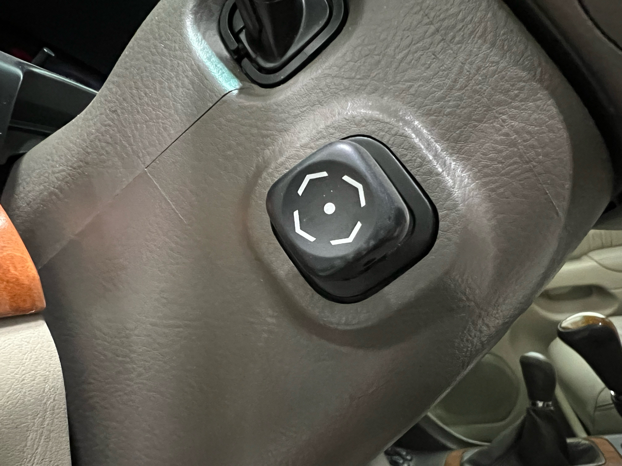 Lexus GX 470 Sport Utility 2004