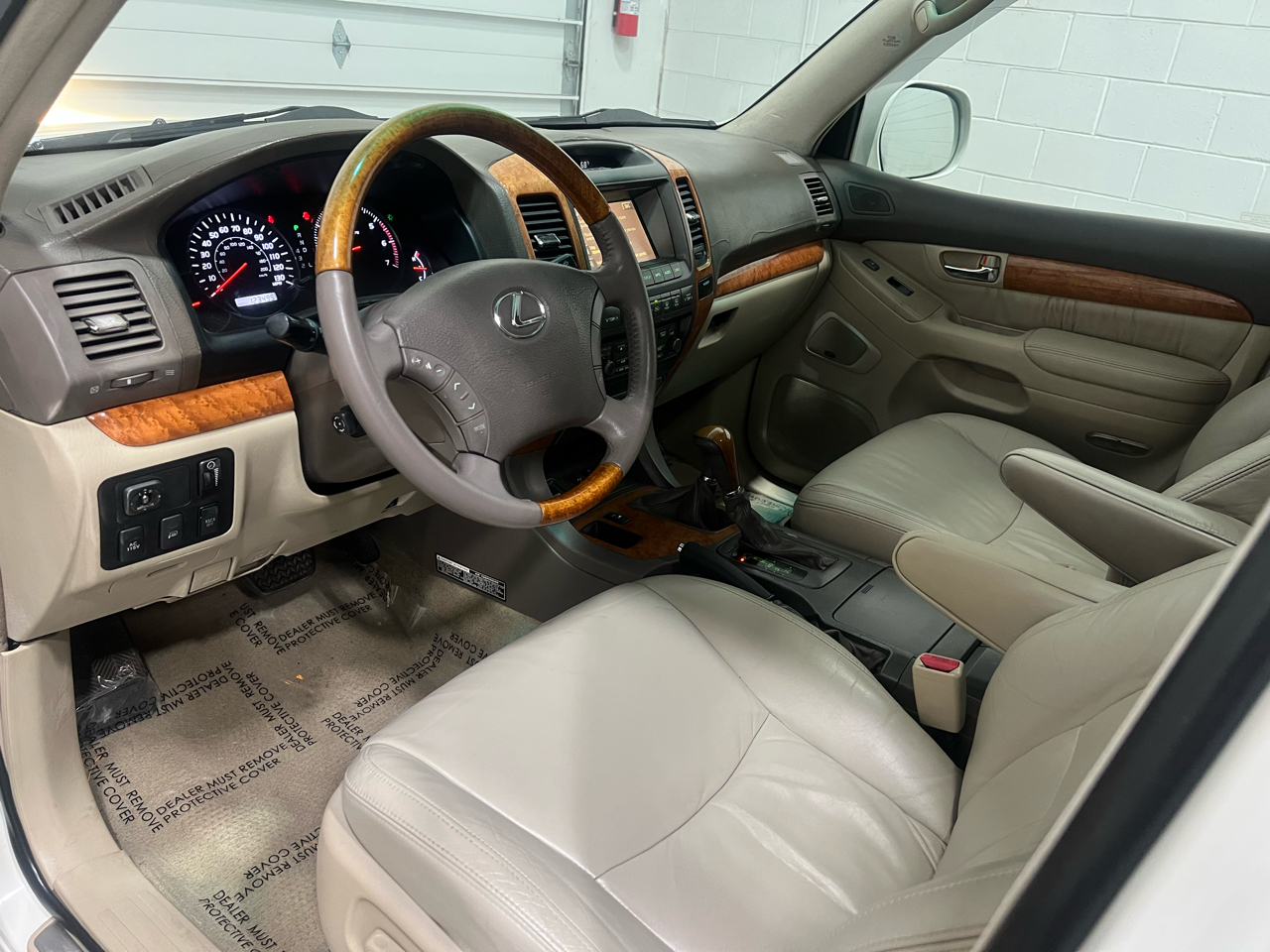 Lexus GX 470 Sport Utility 2004