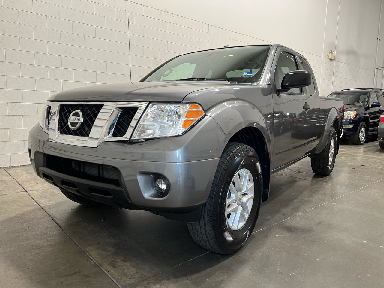 Nissan Frontier S Crew Cab 5AT 4WD 2016