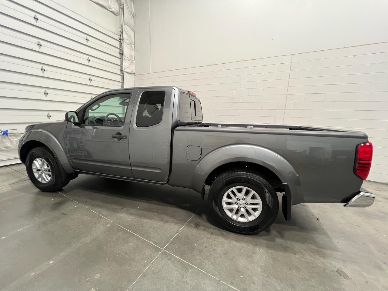 Nissan Frontier S Crew Cab 5AT 4WD 2016