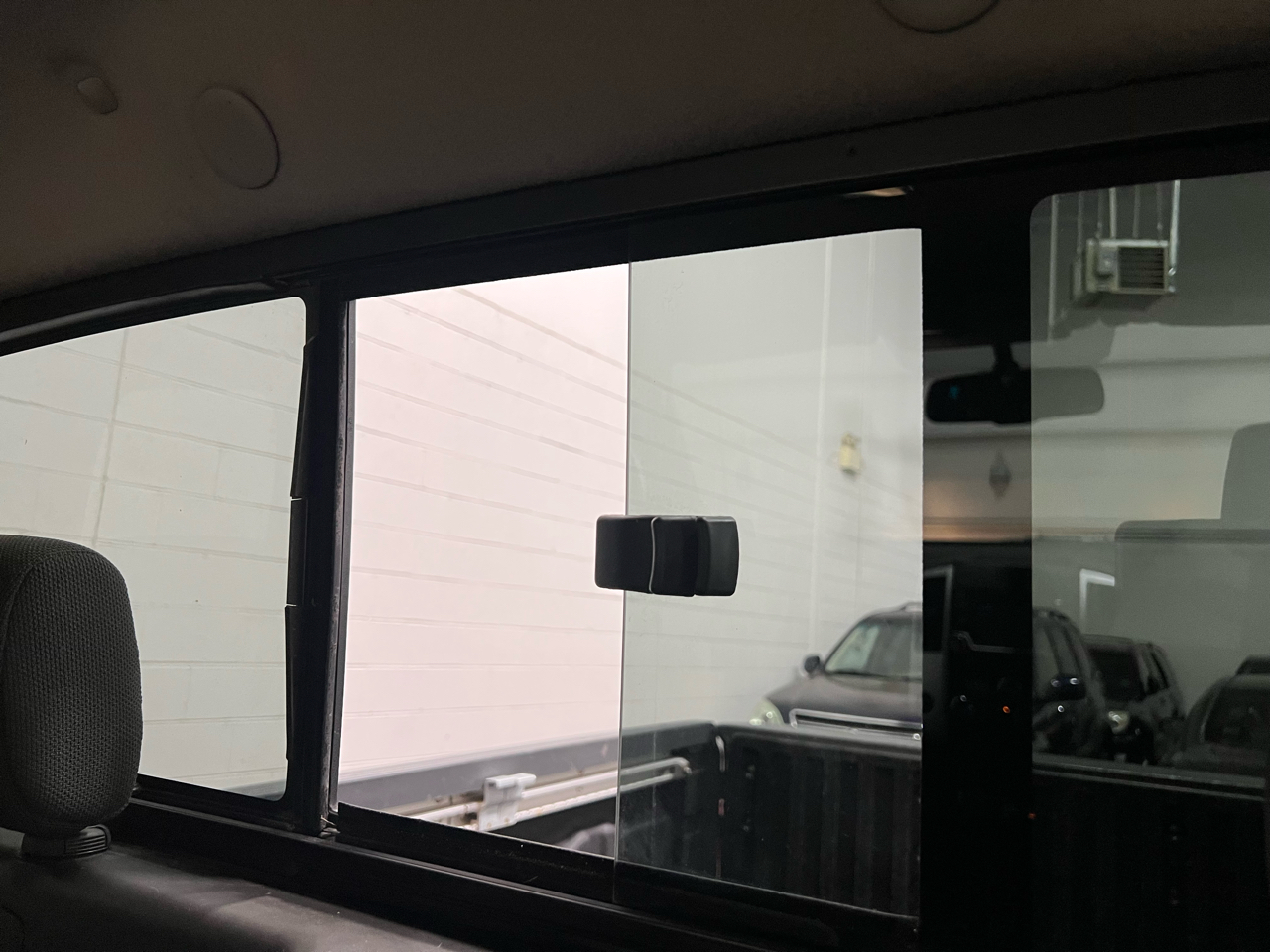 Nissan Frontier S Crew Cab 5AT 4WD 2016