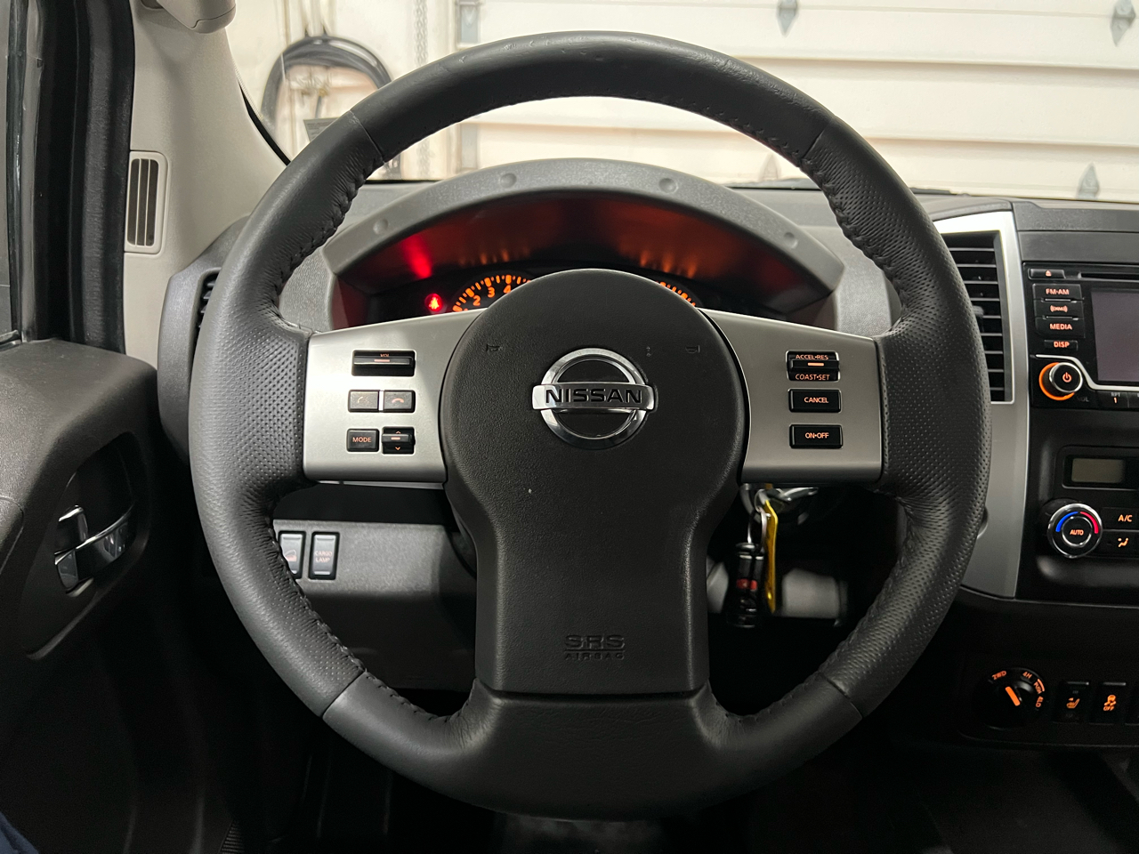 Nissan Frontier S Crew Cab 5AT 4WD 2016