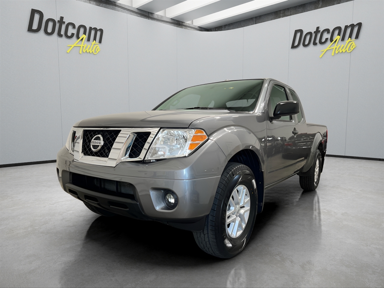 Nissan Frontier S Crew Cab 5AT 4WD 2016