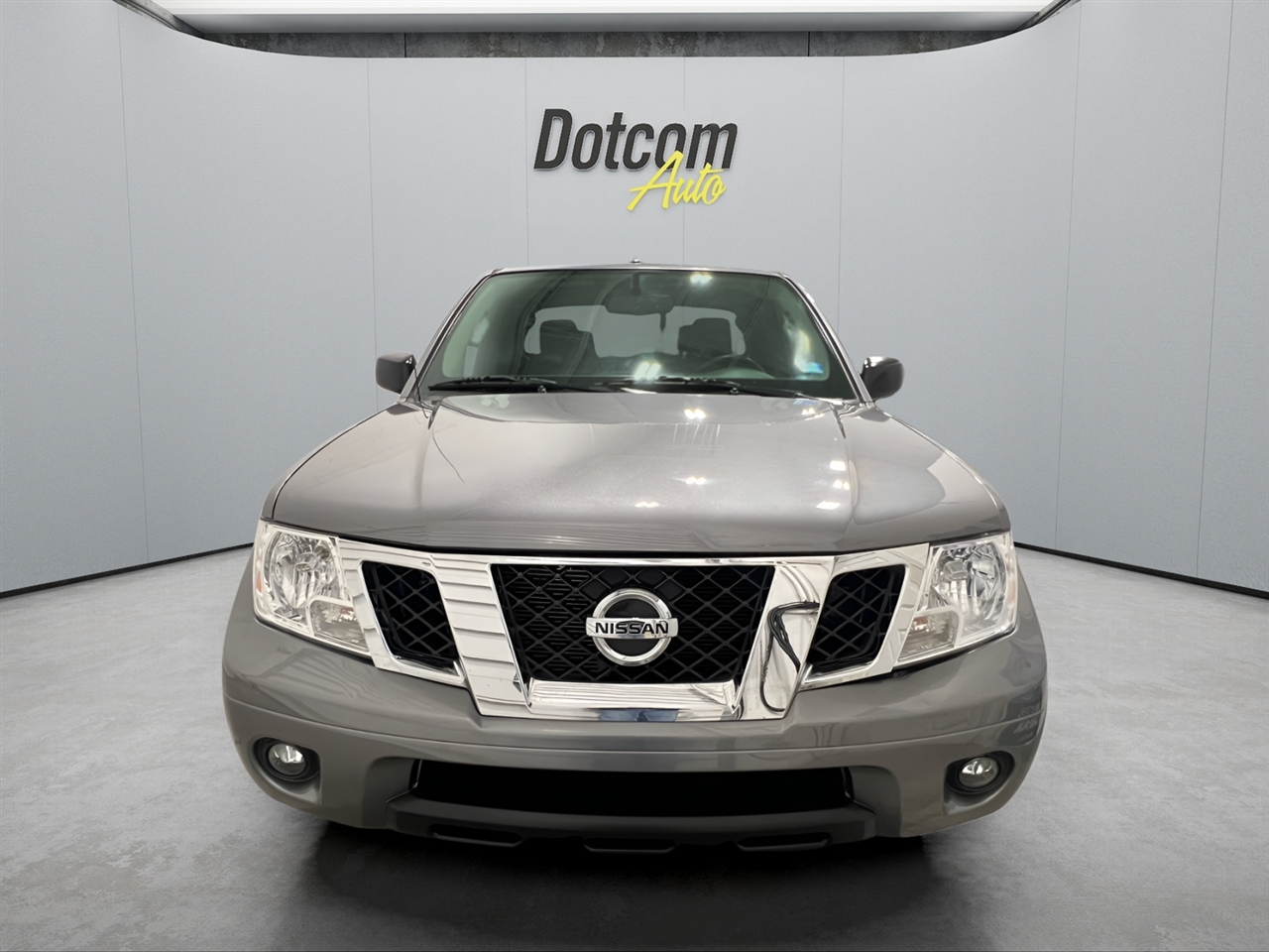 Nissan Frontier S Crew Cab 5AT 4WD 2016