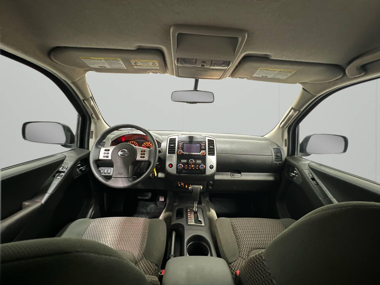 Nissan Frontier S Crew Cab 5AT 4WD 2016