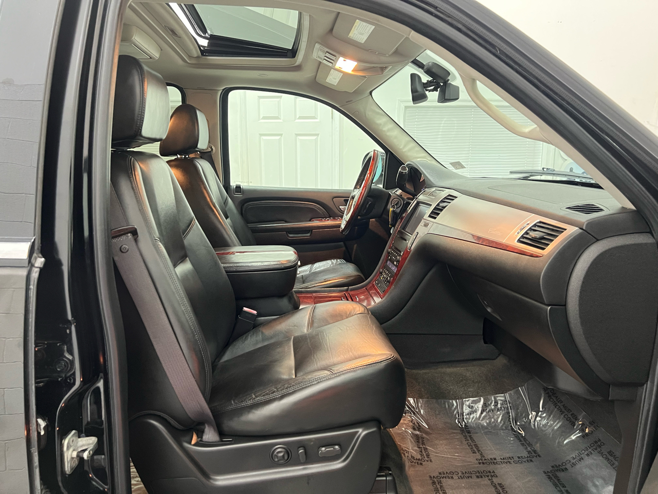 Cadillac Escalade AWD 2008