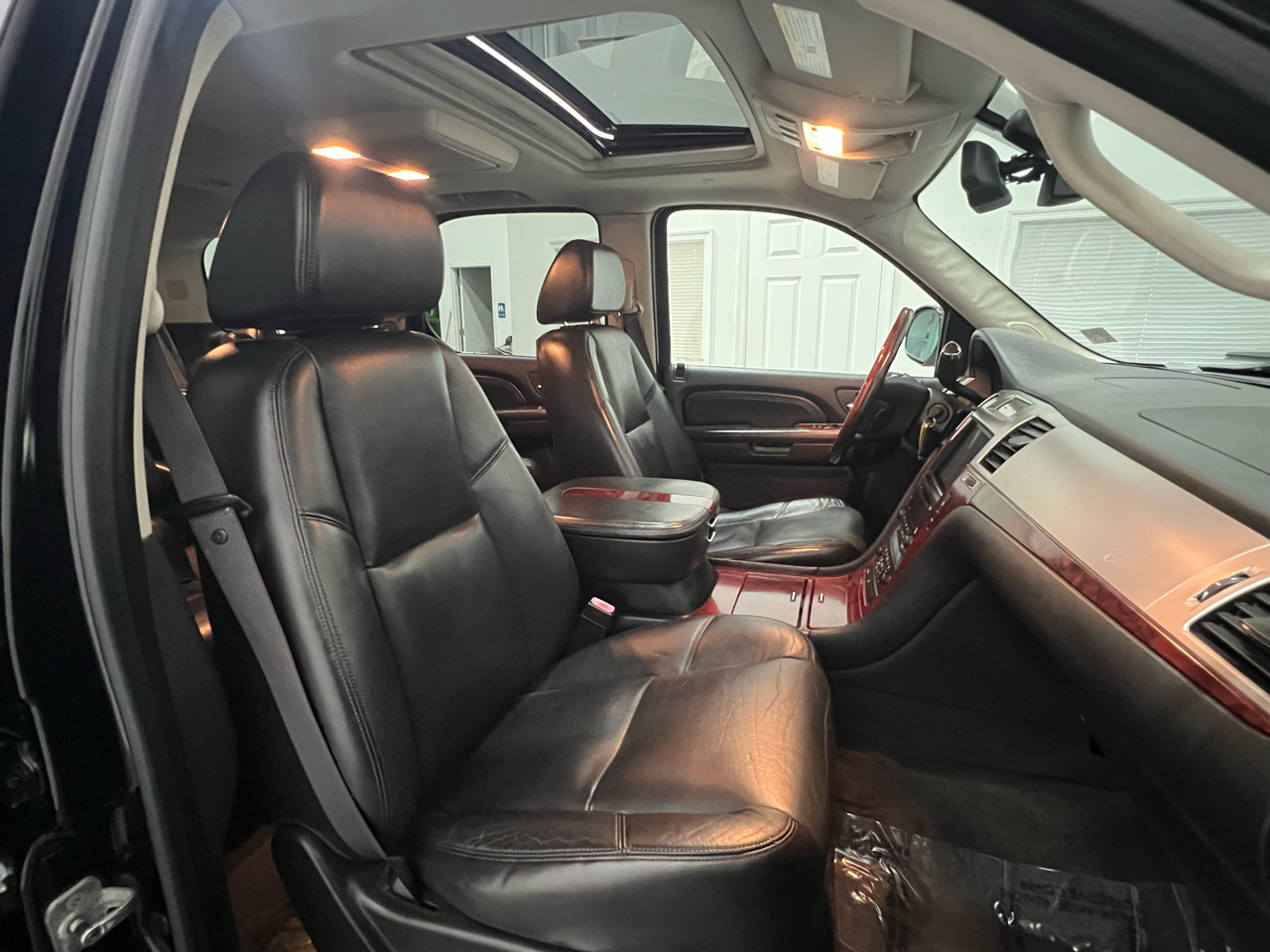 Cadillac Escalade AWD 2008