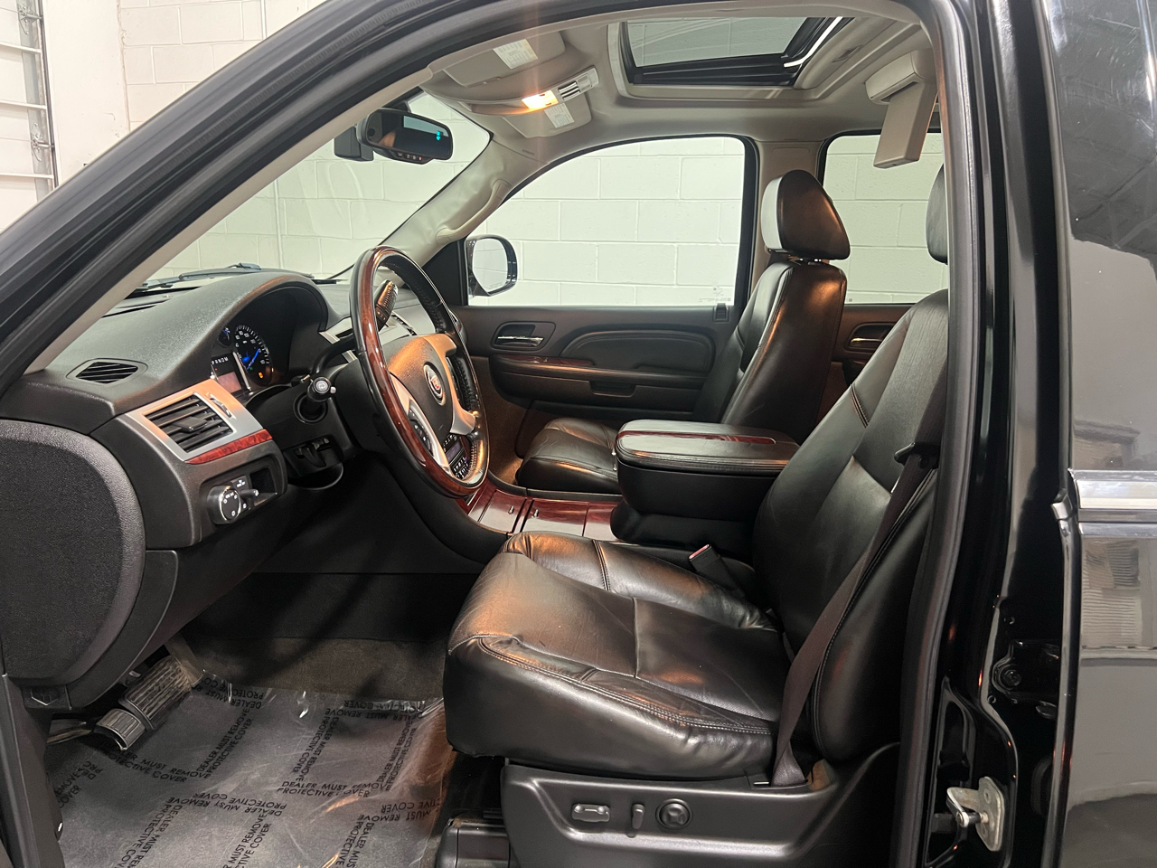 Cadillac Escalade AWD 2008