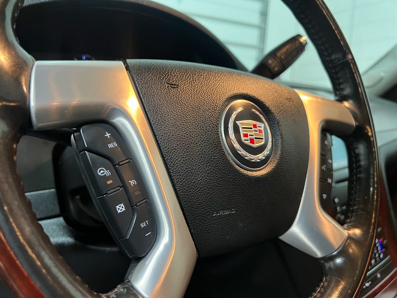 Cadillac Escalade AWD 2008