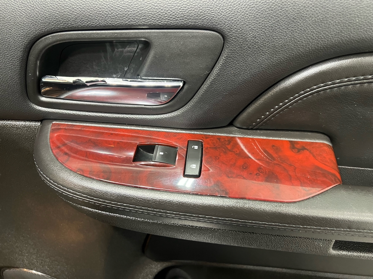 Cadillac Escalade AWD 2008