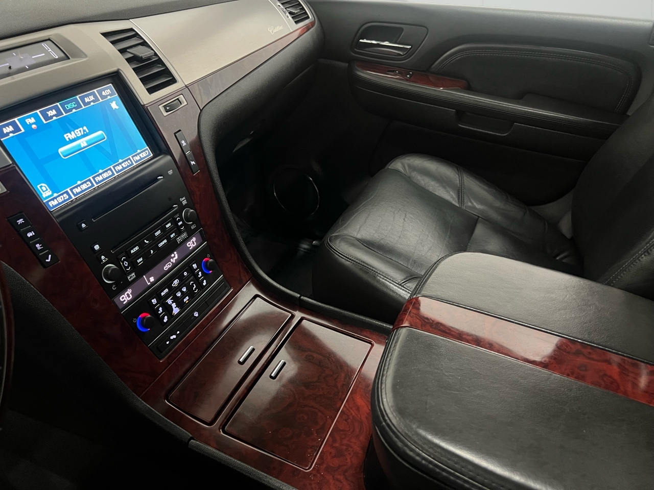 Cadillac Escalade AWD 2008