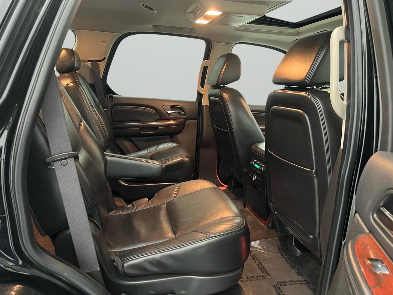 Cadillac Escalade AWD 2008