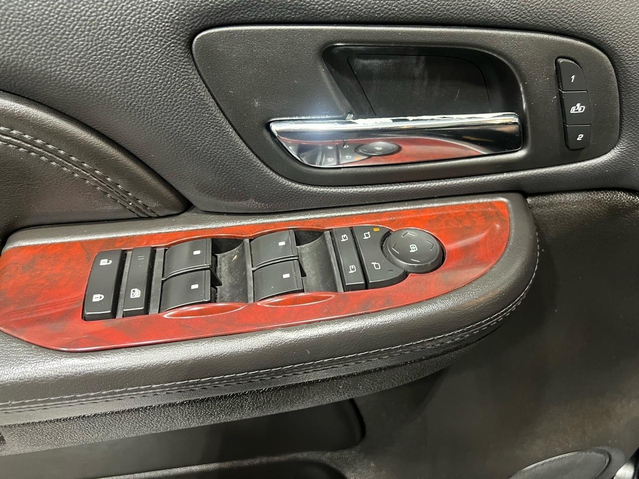 Cadillac Escalade AWD 2008