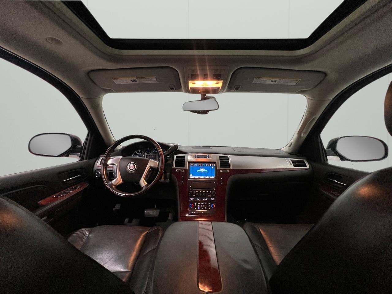 Cadillac Escalade AWD 2008