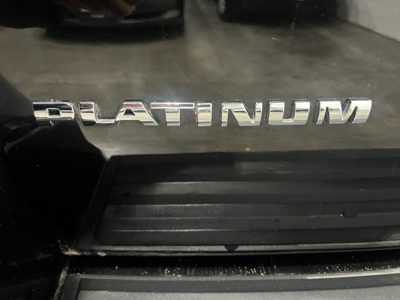 Cadillac Escalade AWD 2008