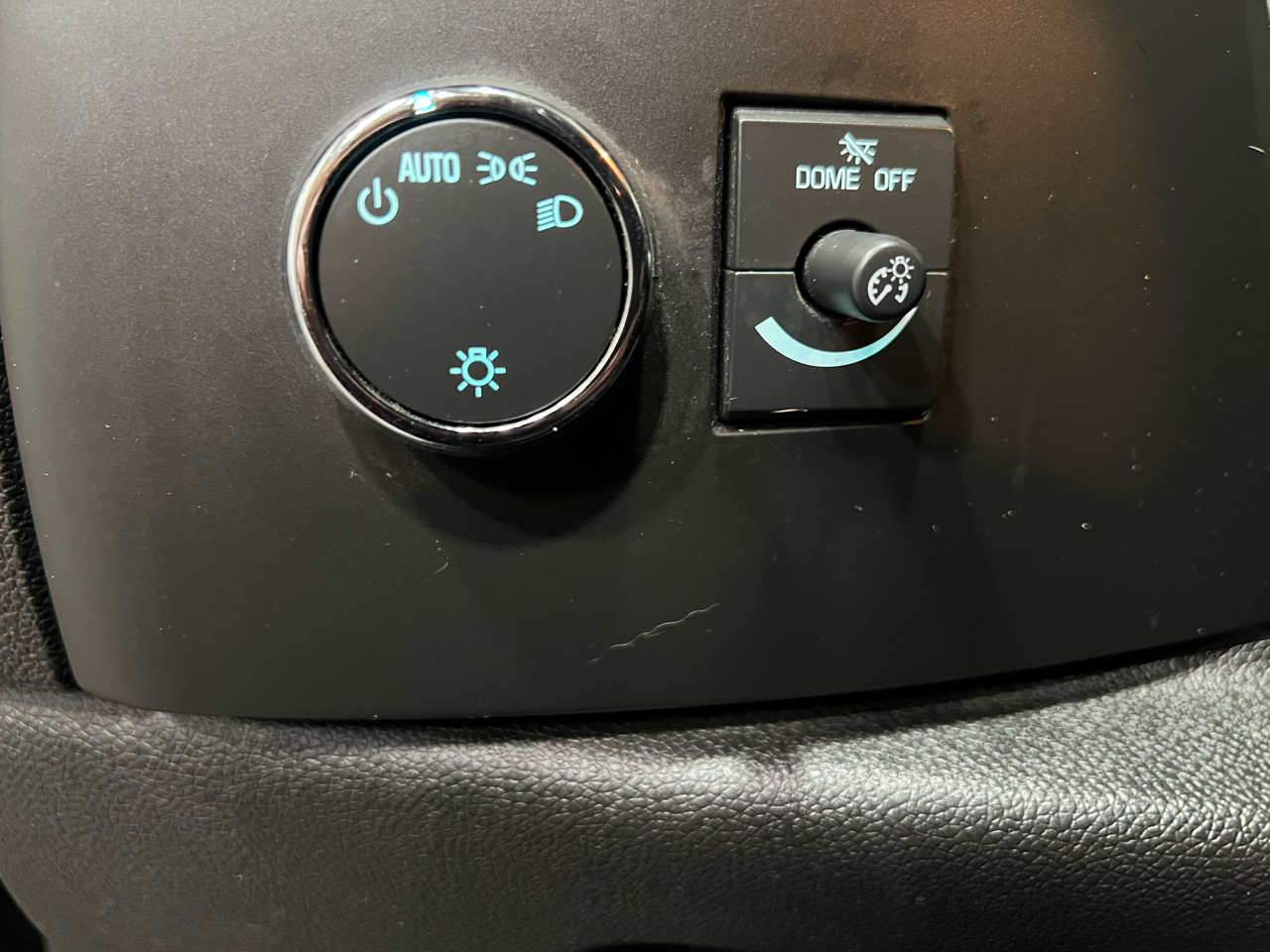 Chevrolet Silverado 2500HD LT Crew Cab 4WD 2013