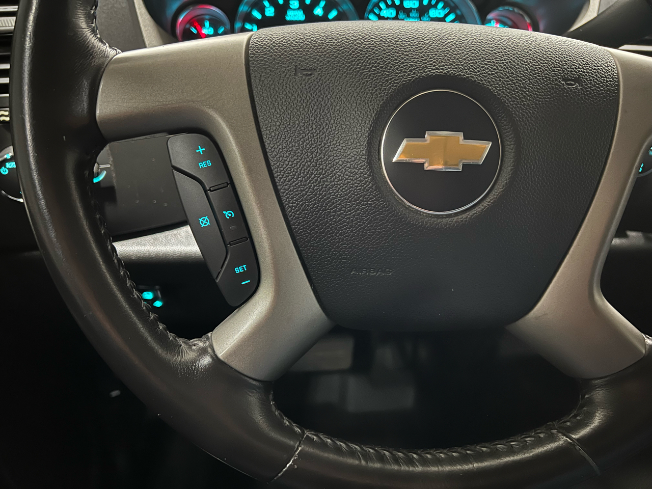 Chevrolet Silverado 2500HD LT Crew Cab 4WD 2013